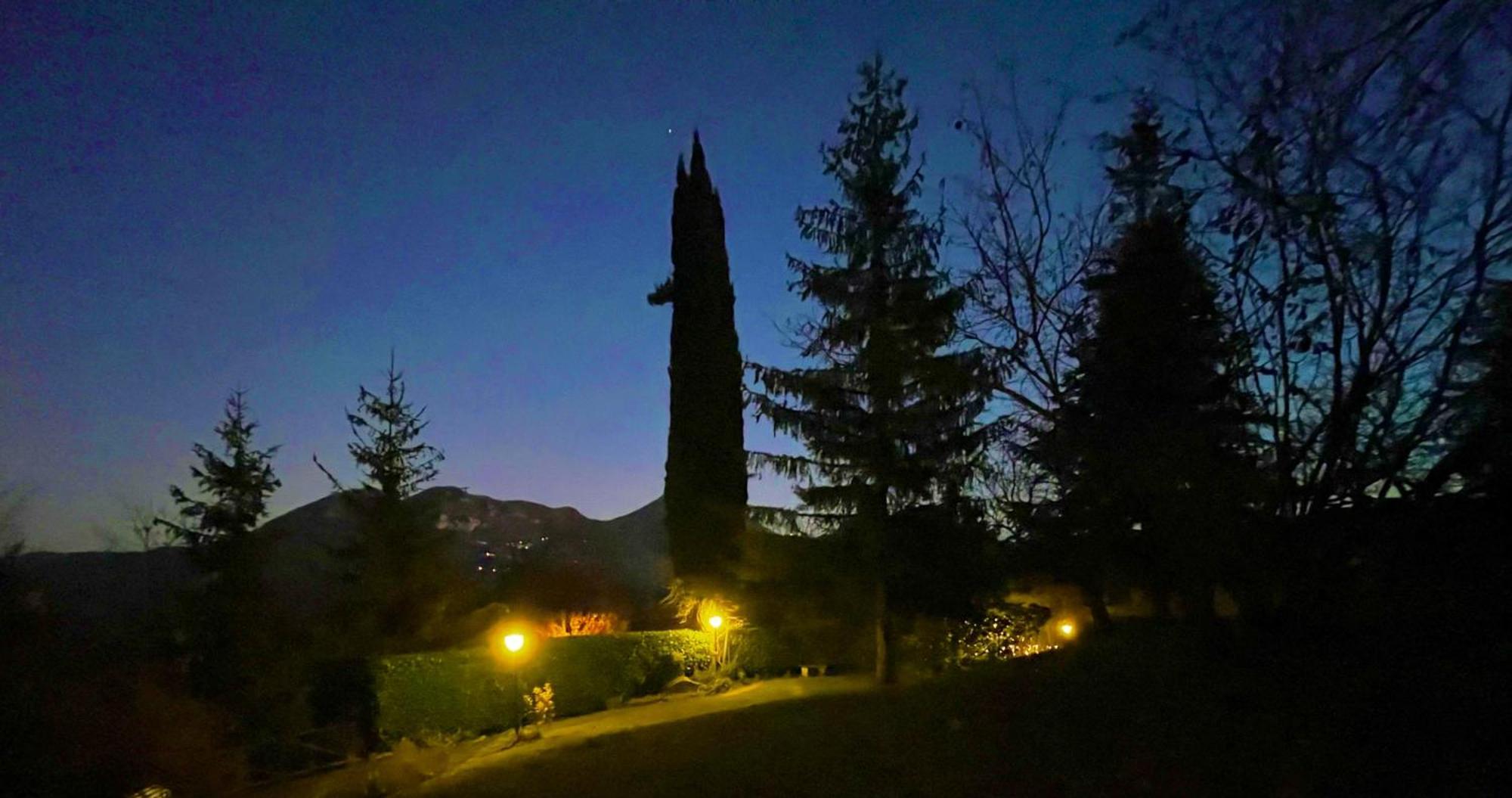 Mazzetti Country House-Vita In Campagna Con Giardino Vimignano-Chiesa Екстериор снимка