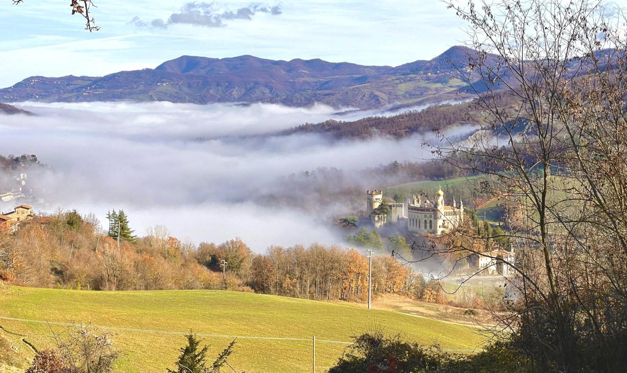 Mazzetti Country House-Vita In Campagna Con Giardino Vimignano-Chiesa Екстериор снимка